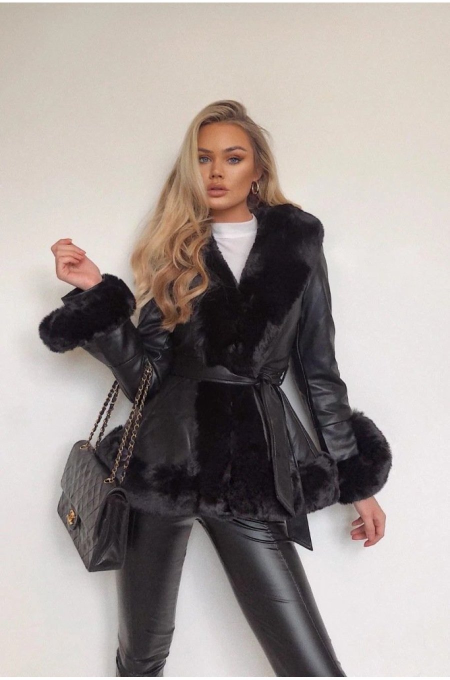 Geaca dama in clos scurta piele eco neagra cu blanita Celestia 1 - jojofashion.ro
