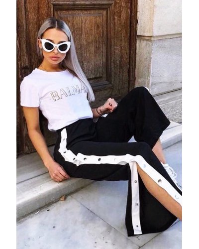 Pantaloni dama trening sport, negri, cu dunga alba si capse Assur Treninguri dama, Pantaloni dama trening sport, negri, cu dunga alba si capse Assur - jojofashion.ro