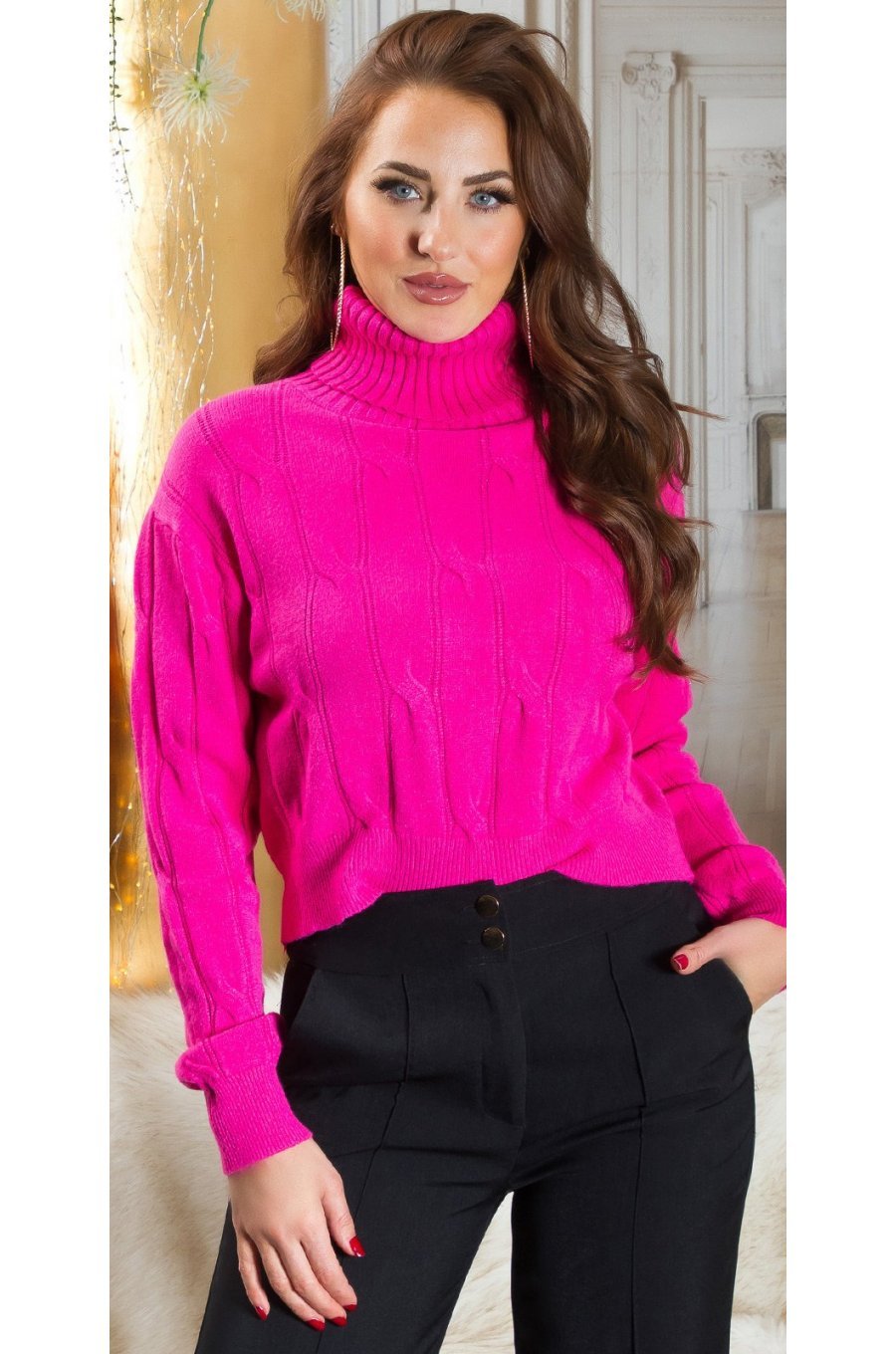 Pulover dama tricotat, scurt, vascoza roz fucsia, cu guler inalt, Dayana Pulover dama tricotat, scurt, vascoza roz fucsia, cu guler inalt, Dayana 1 - jojofashion.ro