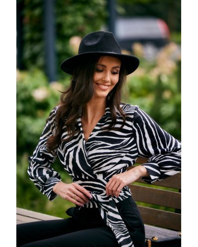 Bluza dama eleganta, neagra, print zebra, petrecuta, cu maneca lunga, Brielle - jojofashion.ro