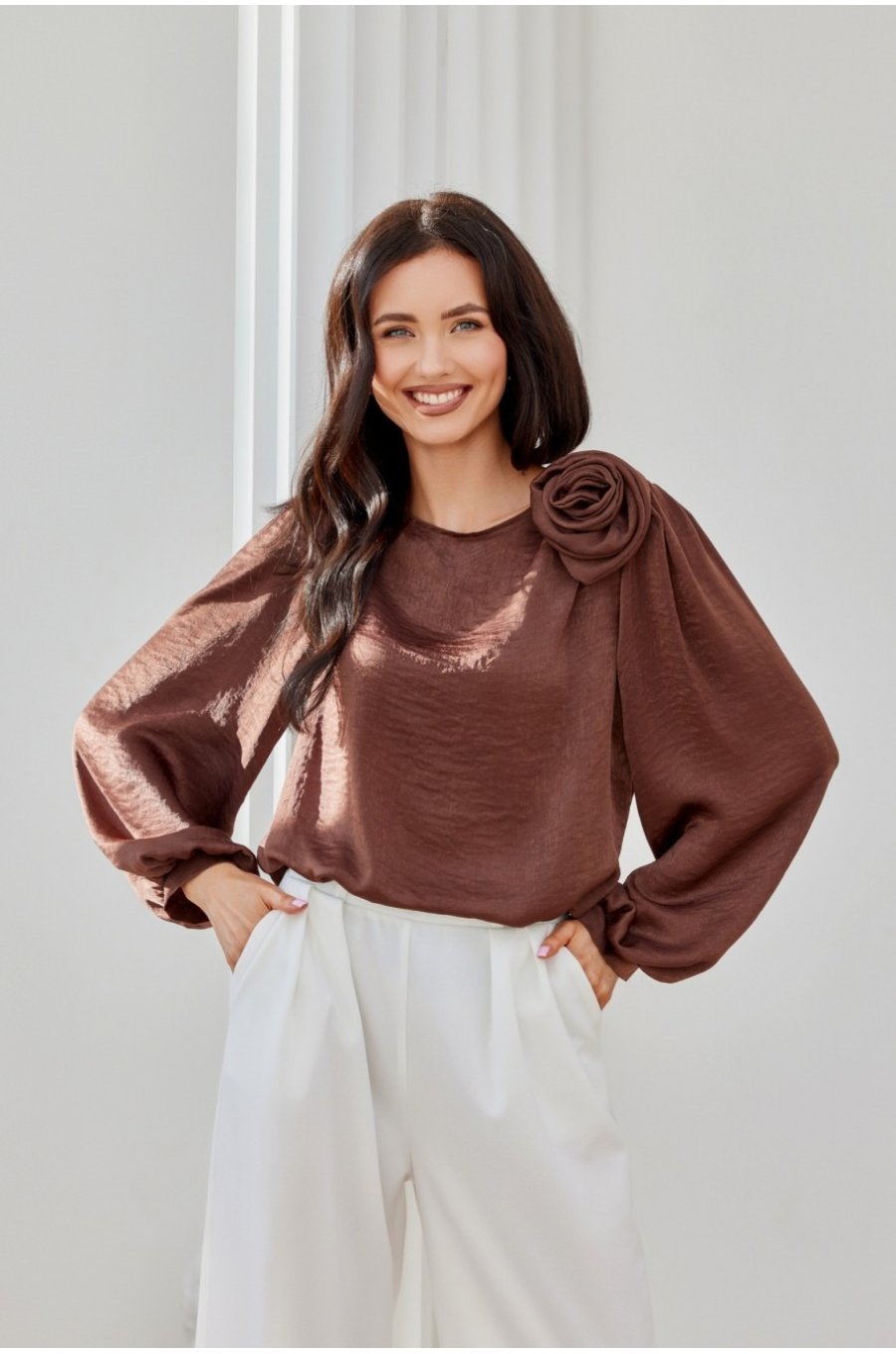 Bluza dama maro din satin cu floare si maneca lunga EvelynR 3 - jojofashion.ro