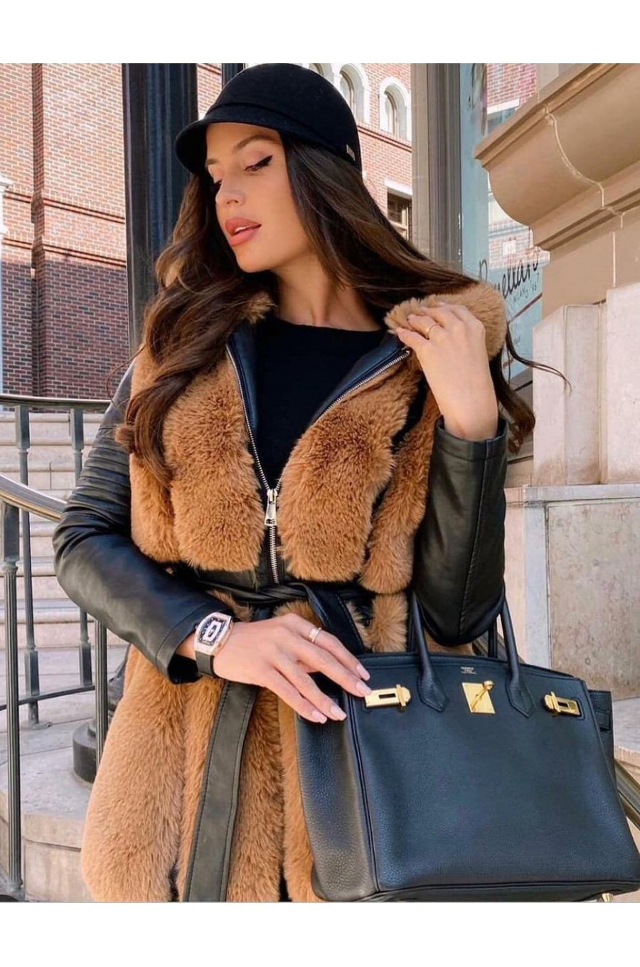 Geaca dama de iarna midi din piele si blana eco maro cu gluga Kadas Geaca dama de iarna midi din piele si blana eco maro cu gluga Kadas 1 - jojofashion.ro