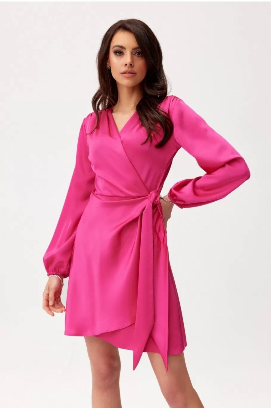 Rochie scurta din satin roz magenta cu maneca lunga petrecuta Labonita 3 - jojofashion.ro