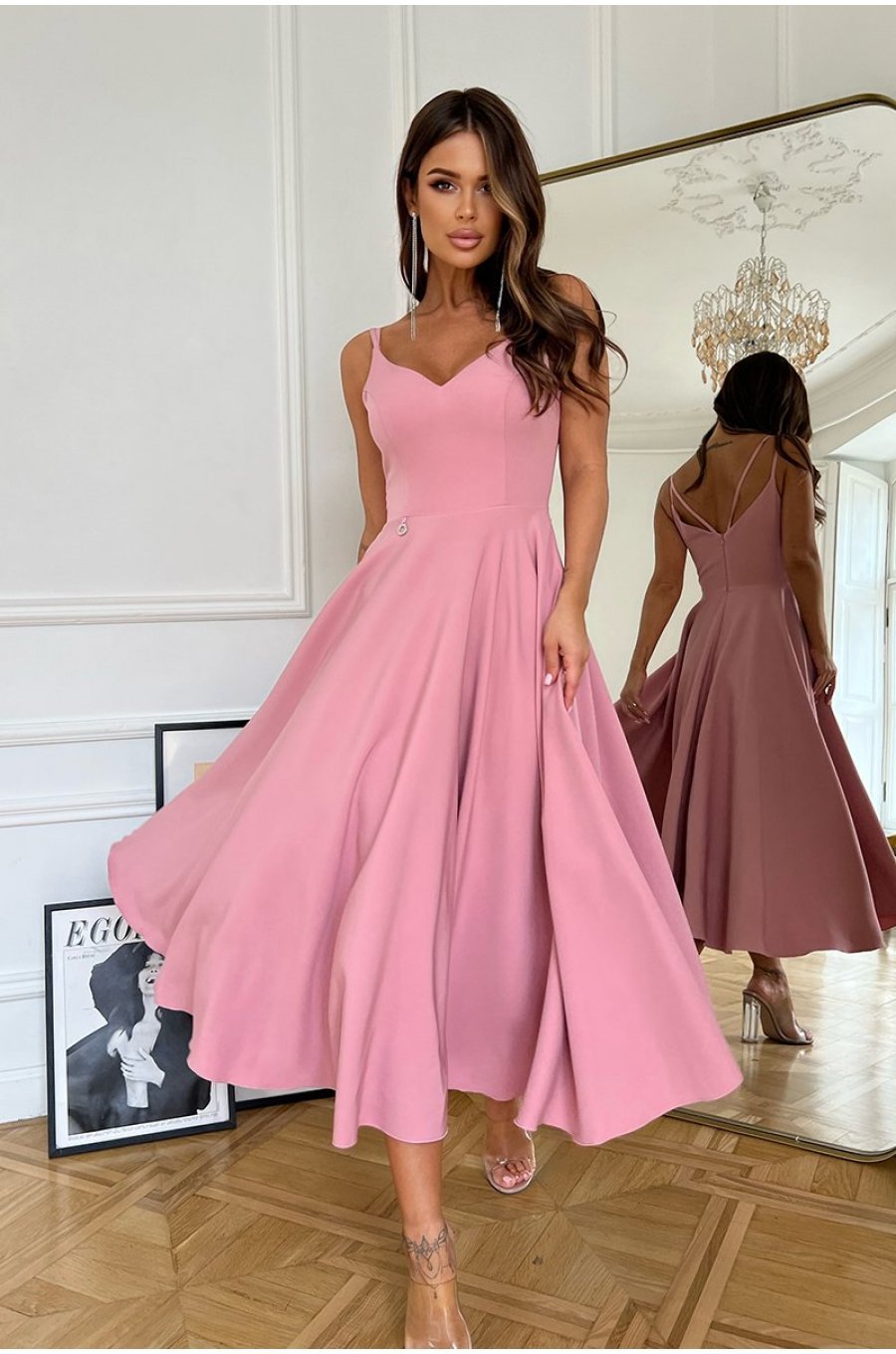 Rochie midi roz pudra vaporoasa cu umerii goi Fabiola 1 - jojofashion.ro