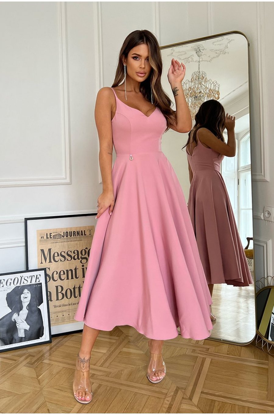Rochie midi roz pudra vaporoasa cu umerii goi Fabiola 3 - jojofashion.ro