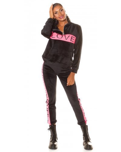 Trening dama casual, din catifea, negru cu print roz neon Dalys Treninguri dama, Trening dama casual, din catifea, negru cu print roz neon Dalys - jojofashion.ro