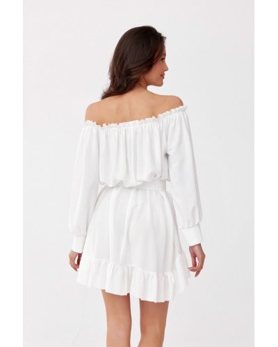 Rochie scurta alba cu volane si umerii goi Hilda Rochii de zi, Rochie scurta alba cu volane si umerii goi Hilda - jojofashion.ro