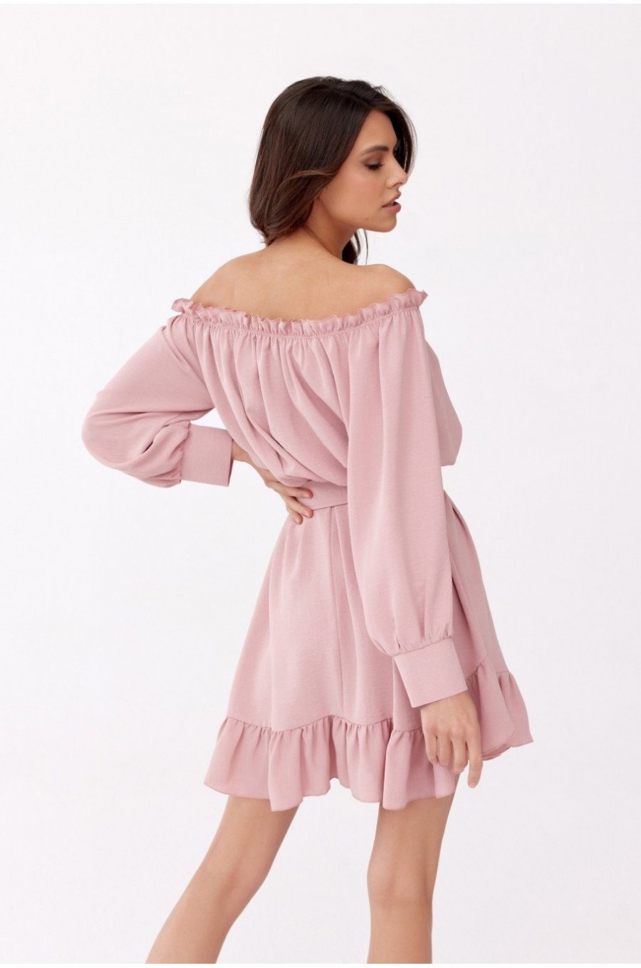 Rochie scurta, roz pudra, cu volane si umeri goi, Hilda 3 - jojofashion.ro