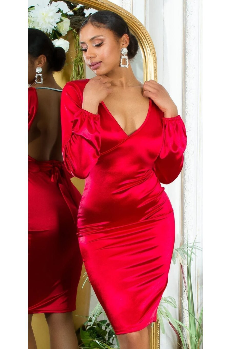 Rochie midi rosie mulata din satin cu maneca lunga Luissa Rochie midi rosie mulata din satin cu maneca lunga Luissa 2 - jojofashion.ro