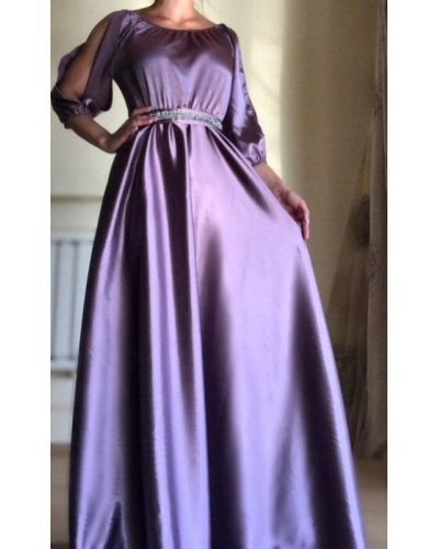 Rochie de ocazie lunga, din satin, lila, cu maneca lunga, vaporoasa, Larisa  Rochii satin, Rochie de ocazie lunga, din satin, lila, cu maneca lunga, vaporoasa, Larisa  - jojofashion.ro