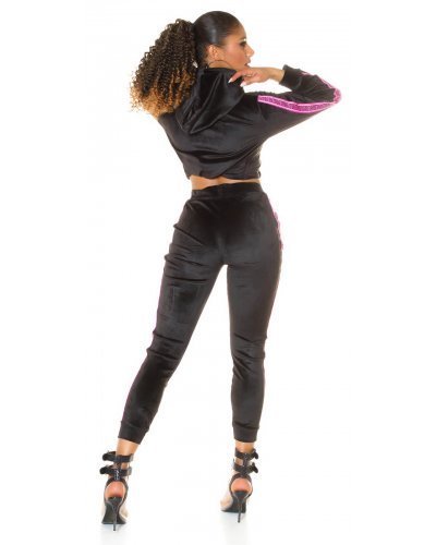 Trening dama casual, din catifea, negru cu dungi roz neon Jade - jojofashion.ro