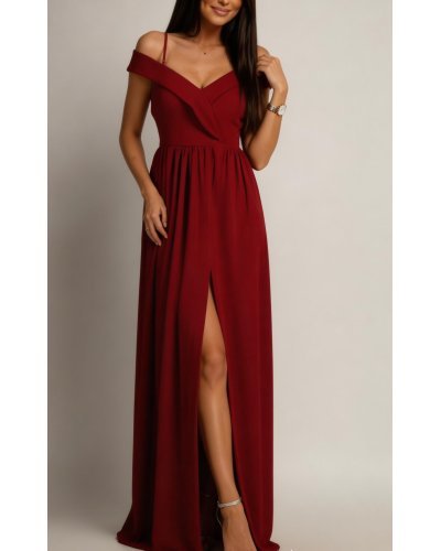 Rochii de Ocazie Elegante, Rochie lunga burgundy cu umerii goi vaporoasa Kosmina - jojofashion.ro