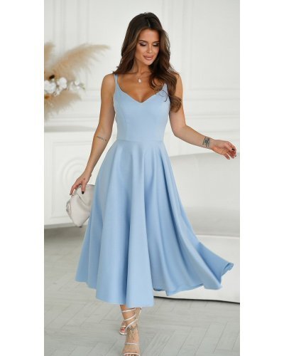 Rochie midi eleganta bleu vaporoasa cu umerii goi Fabiola Rochii de zi, Rochie midi eleganta bleu vaporoasa cu umerii goi Fabiola - jojofashion.ro