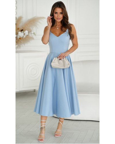 Rochie midi eleganta bleu vaporoasa cu umerii goi Fabiola Rochii de zi, Rochie midi eleganta bleu vaporoasa cu umerii goi Fabiola - jojofashion.ro