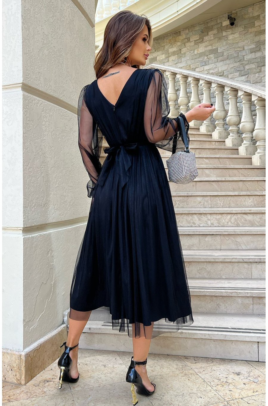 Rochie midi eleganta neagra din tul cu glitter evazata cu maneca lunga Petra 2 - jojofashion.ro