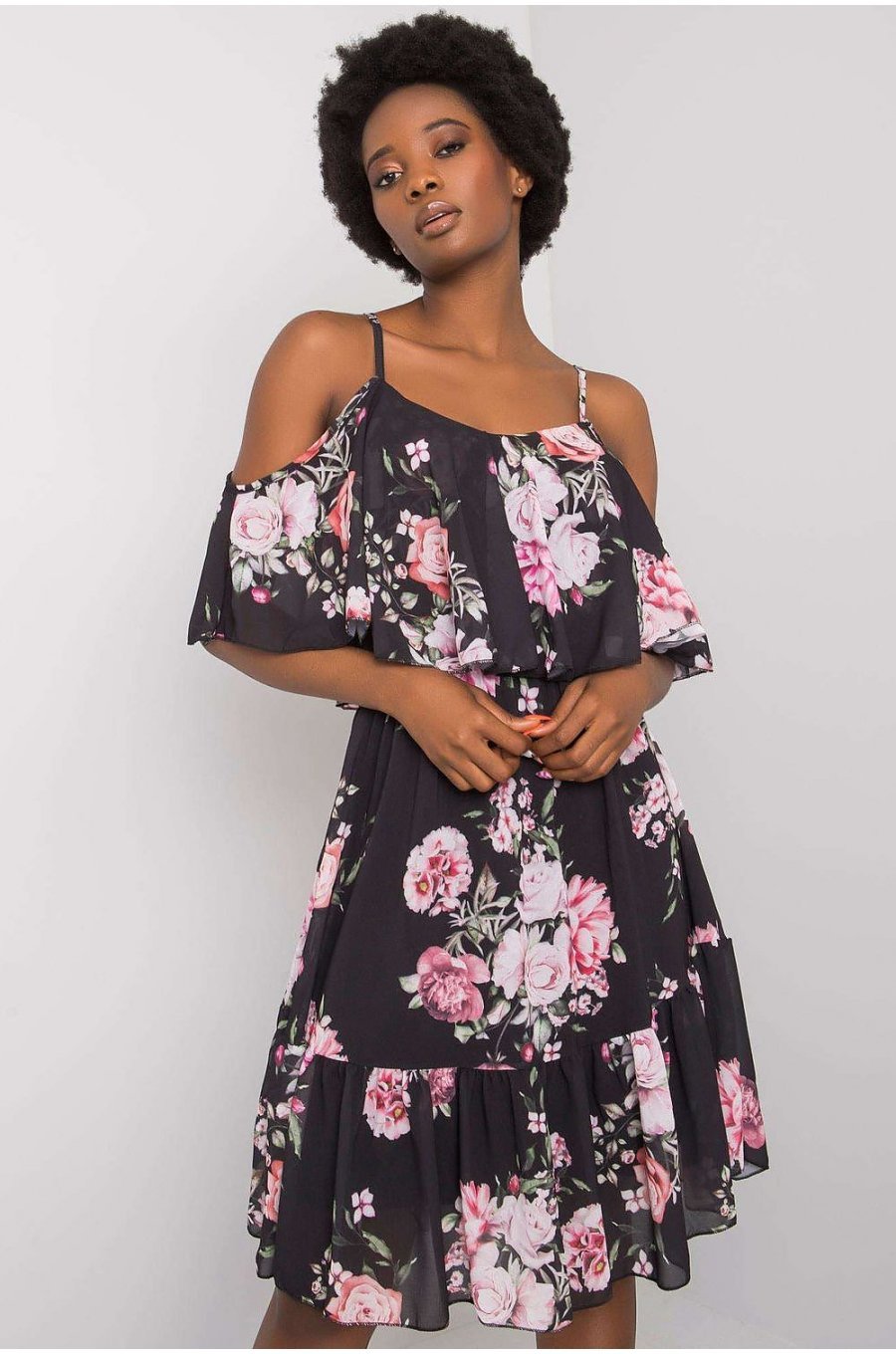 Rochie midi neagra cu flori roz cu volane si umeri goi Janett 1 - jojofashion.ro