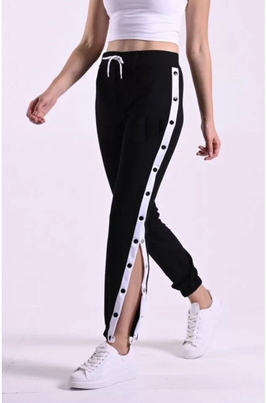 Pantaloni trening dama, negri cu dunga alba, din bumbac, cu capse pe picior, Leah 1 - jojofashion.ro