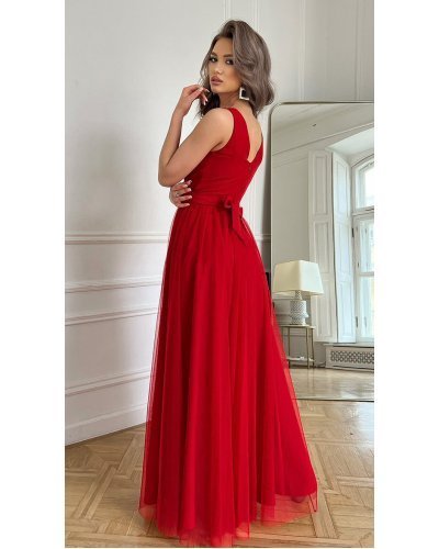 Rochie lunga rosie vaporoasa din tulle si vascoza Andreea Rochii lungi, Rochie lunga rosie vaporoasa din tulle si vascoza Andreea - jojofashion.ro