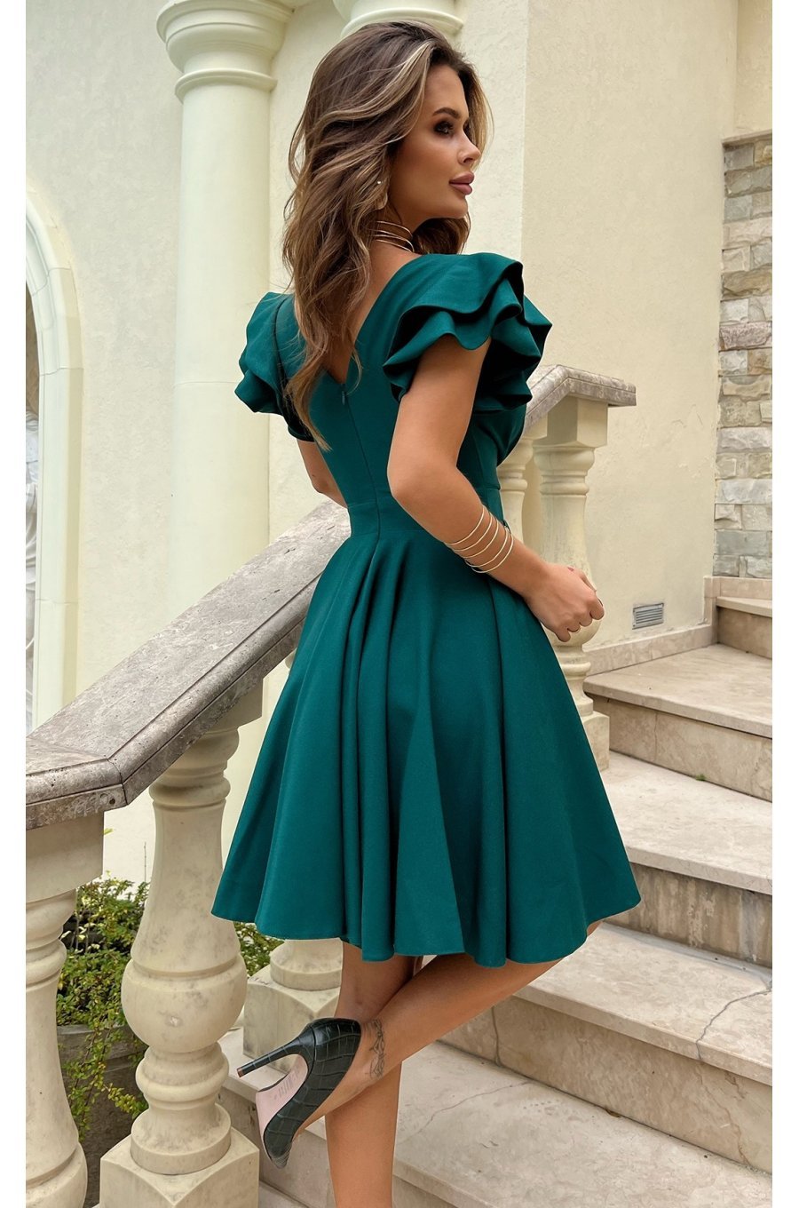 Rochie baby doll verde din vascoza in clos cu volane la maneca Everly 2 - jojofashion.ro