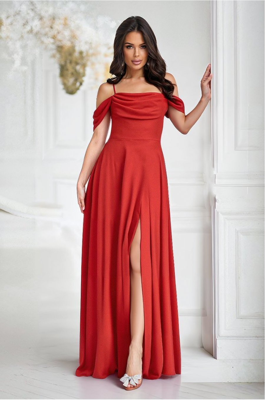 Rochie de ocazie lunga glitter rosie cu umerii goi vaporoasa Delight 1 - jojofashion.ro