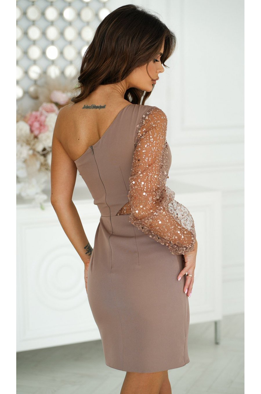 Rochie de ocazie scurta, cu paiete, cappuccino, mulata, cu maneca lunga si un umar gol, Seduction 2 - jojofashion.ro