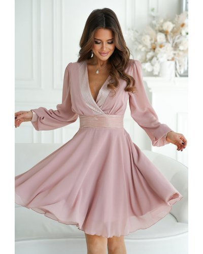 Rochie scurta roz pudrat cu maneca lunga vaporoasa Hermosa Rochii scurte, Rochie scurta roz pudrat cu maneca lunga vaporoasa Hermosa - jojofashion.ro