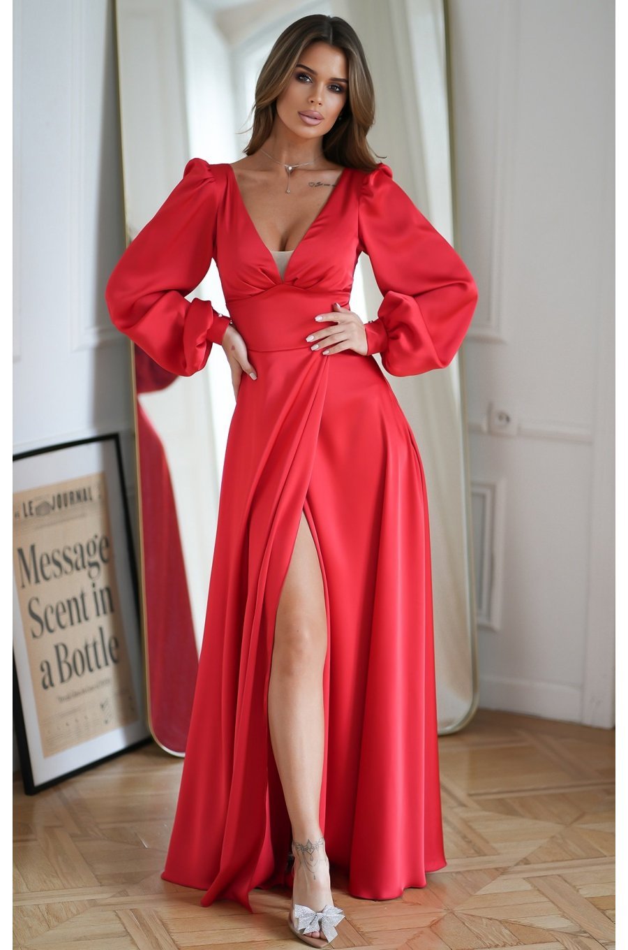 Rochie eleganta lunga, din satin, rosie, cu maneca lunga, crapata pe picior, Natasya 4 - jojofashion.ro