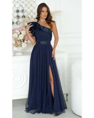 Rochie eleganta lunga din tulle bleumarin cu un umar gol si volan din satin Irresistible Rochii lungi, Rochie eleganta lunga din tulle bleumarin cu un umar gol si volan din satin Irresistible - jojofashion.ro