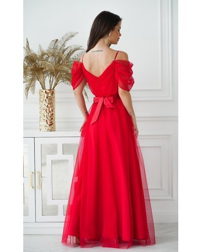 Rochie lunga eleganta rosie din tulle vaporoasa cu umerii goi FloraY Rochii lungi, Rochie lunga eleganta rosie din tulle vaporoasa cu umerii goi FloraY - jojofashion.ro