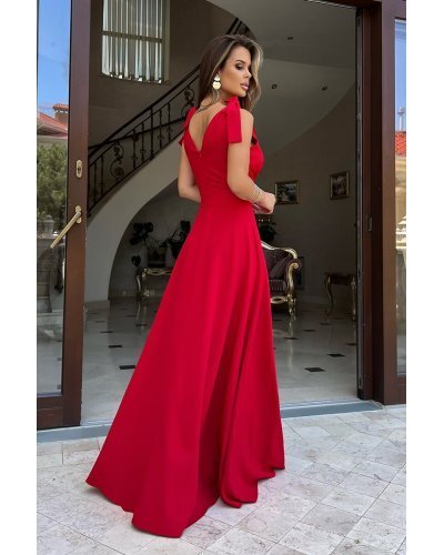 Rochie rosie eleganta lunga din vascoza crapata pe picior petrecuta Andra Rochii lungi, Rochie rosie eleganta lunga din vascoza crapata pe picior petrecuta Andra - jojofashion.ro