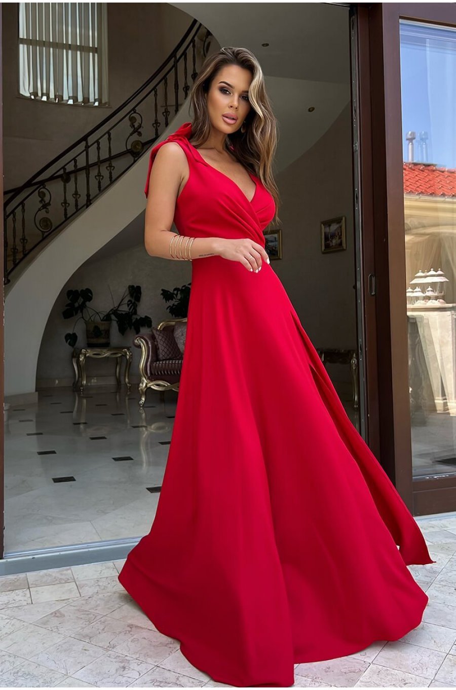 Rochie eleganta lunga, din vascoza rosie, crapata pe picior, petrecuta, Andra 4 - jojofashion.ro