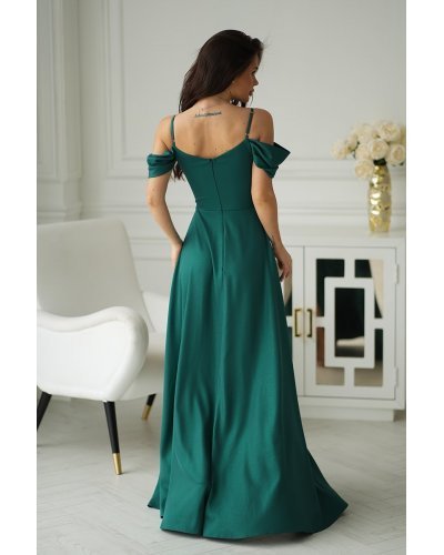 Rochie eleganta lunga glitter verde smarald cu umerii goi vaporoasa Delight Rochii vaporoase, Rochie eleganta lunga glitter verde smarald cu umerii goi vaporoasa Delight - jojofashion.ro