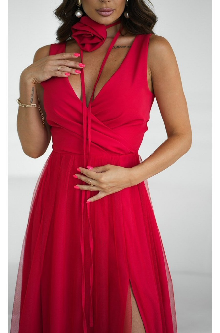 Rochie lunga eleganta rosie din tulle vaporoasa cu floare decorativa Dyandra 5 - jojofashion.ro