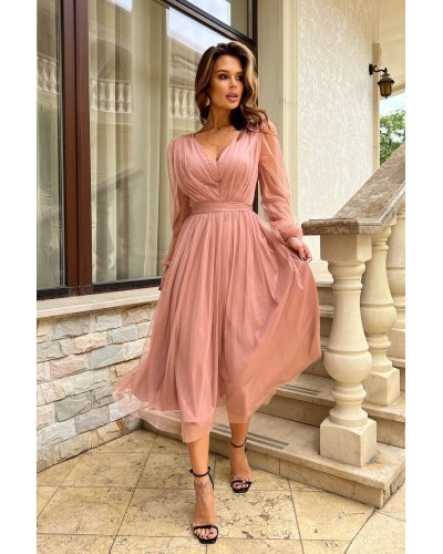 Rochie midi eleganta din tul cu glitter roz nude cu maneca lunga Petra Rochii de nasa, Rochie midi eleganta din tul cu glitter roz nude cu maneca lunga Petra - jojofashion.ro