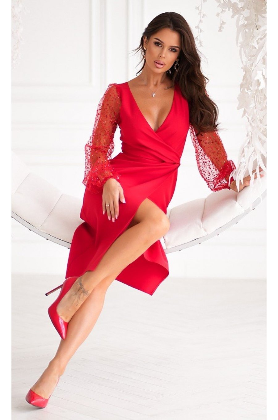 Rochie midi rosie cu paiete si maneca lunga Lavish Rochie midi rosie cu paiete si maneca lunga Lavish 3 - jojofashion.ro