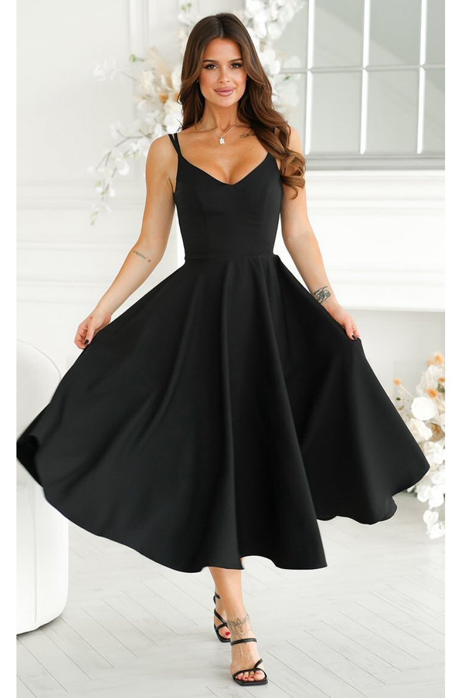 Rochie eleganta retro, midi, din vascoza, neagra, cu umerii goi, in clos, Fabiola 1 - jojofashion.ro