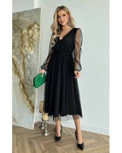 Rochie midi eleganta neagra din tul cu glitter evazata cu maneca lunga Petra Rochie midi eleganta neagra din tul cu glitter evazata cu maneca lunga Petra - jojofashion.ro
