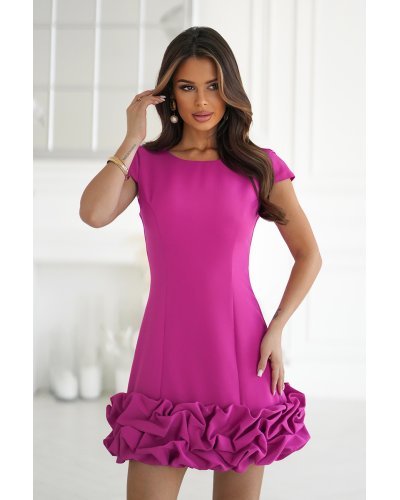 Rochii cu volane, Rochie scurta eleganta roz magenta mulata cu volan tridimensional Laleh - jojofashion.ro