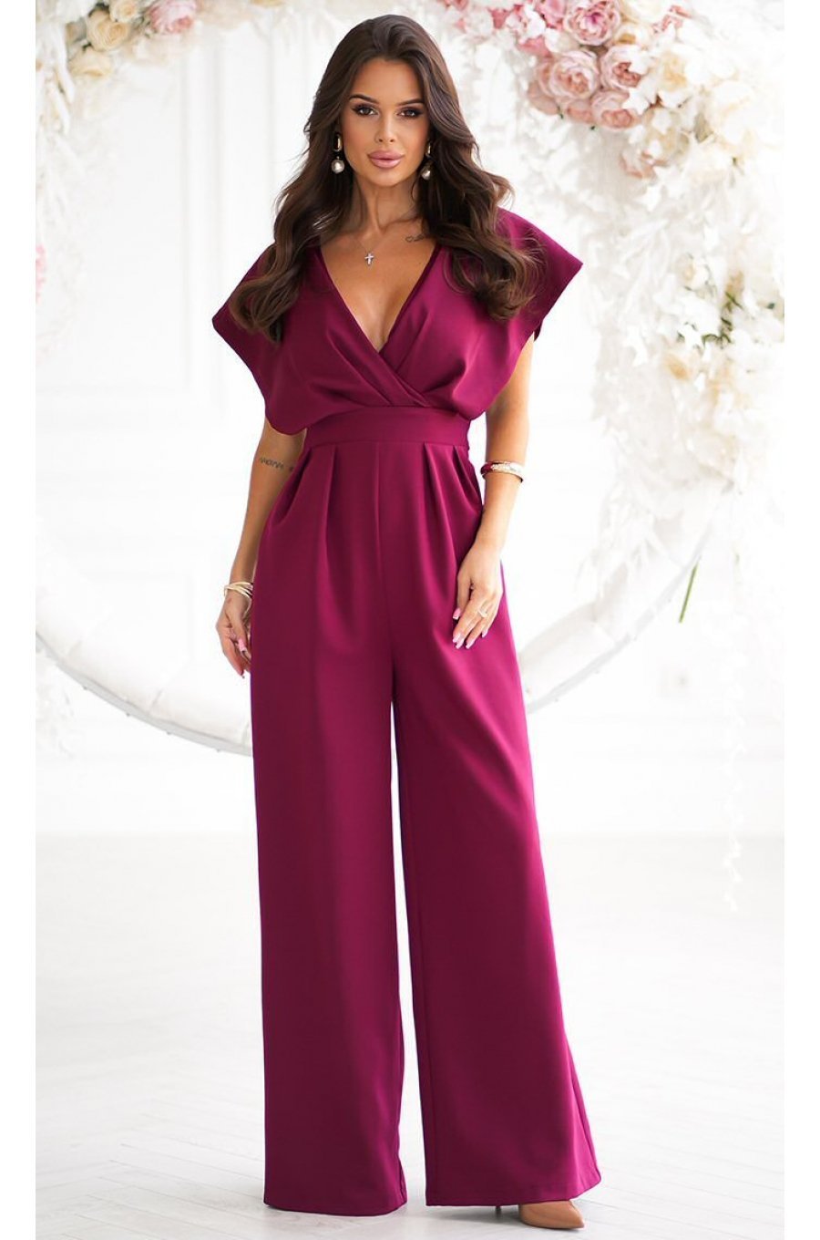 Salopeta eleganta evazata, din vascoza burgundy, petrecuta, Ryoko Salopeta eleganta evazata, din vascoza burgundy, petrecuta, Ryoko 1 - jojofashion.ro