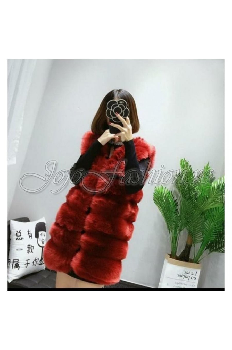 Vesta dama din blana eco rosie Felicia Vesta dama din blana eco rosie Felicia 1 - jojofashion.ro