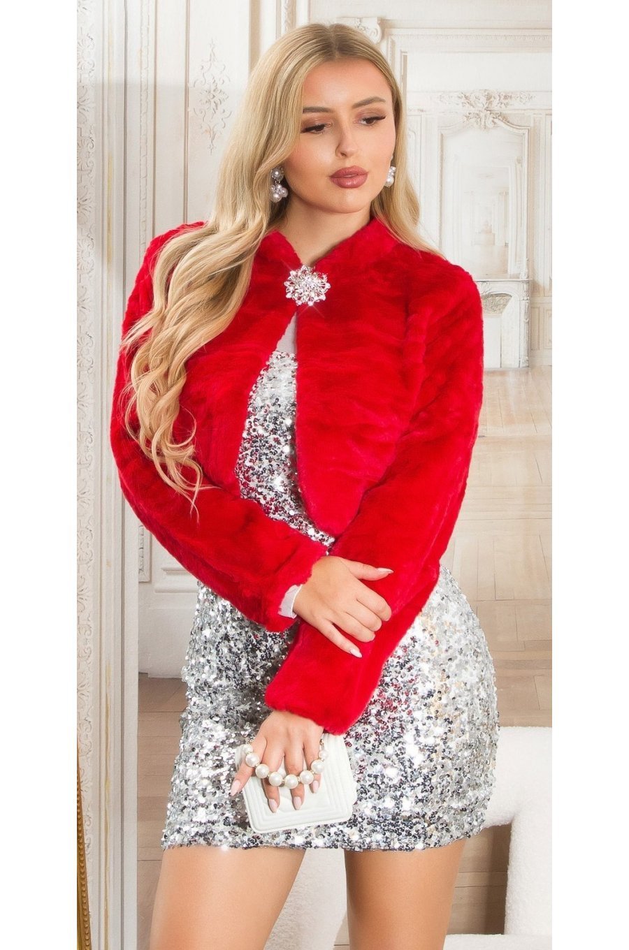 Capa dama blana eco rosie cu brosa Naime 1 - jojofashion.ro