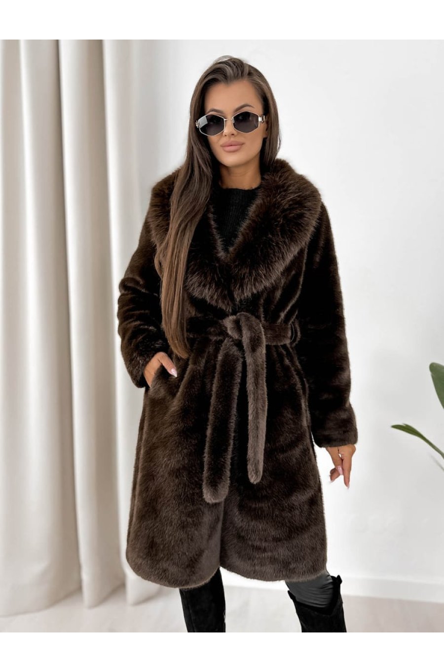 Palton dama blana eco maro teddy bear cu guler pufos Hazel 1 - jojofashion.ro