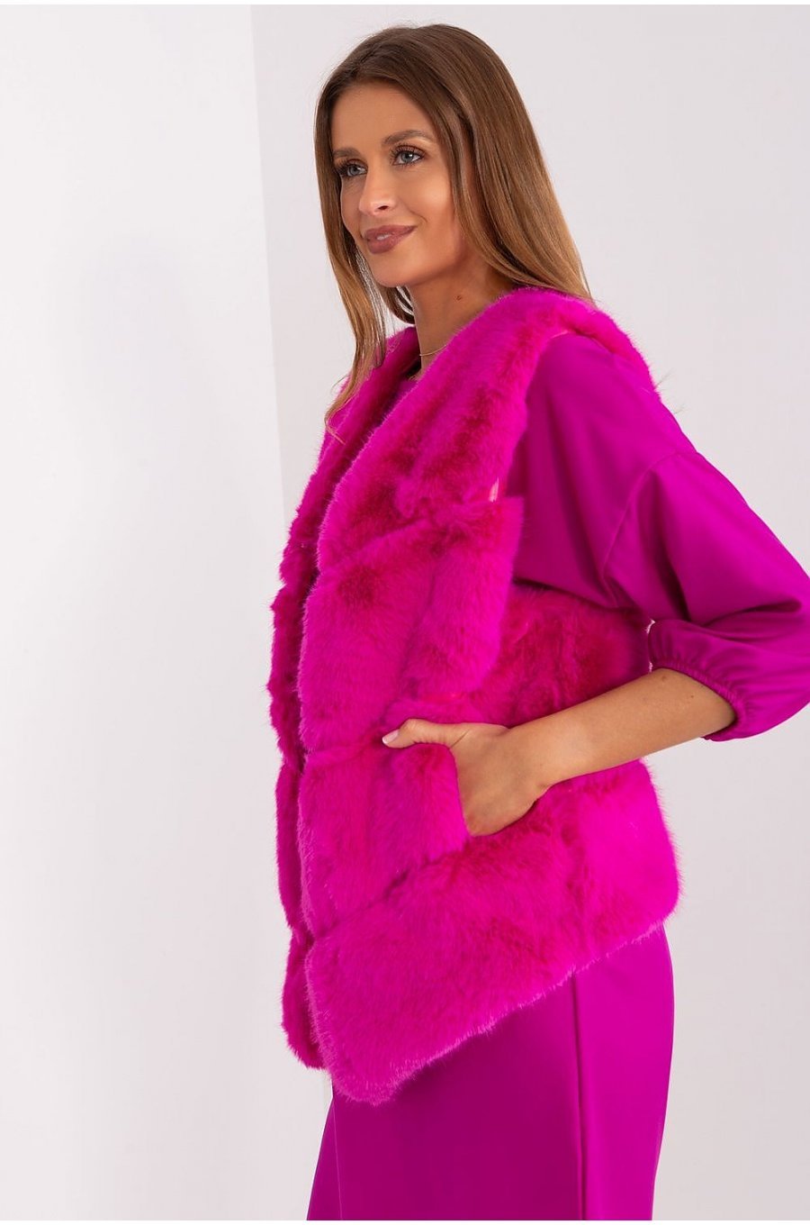 Vesta dama midi, din blana eco, roz fucsia, asimetrica, Odette 2 - jojofashion.ro