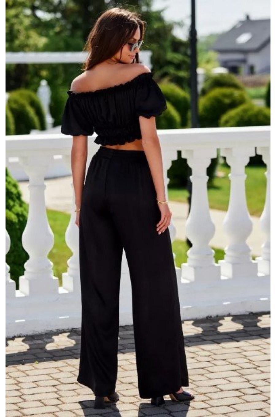 Bluza crop de dama, neagra, din satin, incretita, MarbellaR Bluza crop de dama, neagra, din satin, incretita, MarbellaR 3 - jojofashion.ro