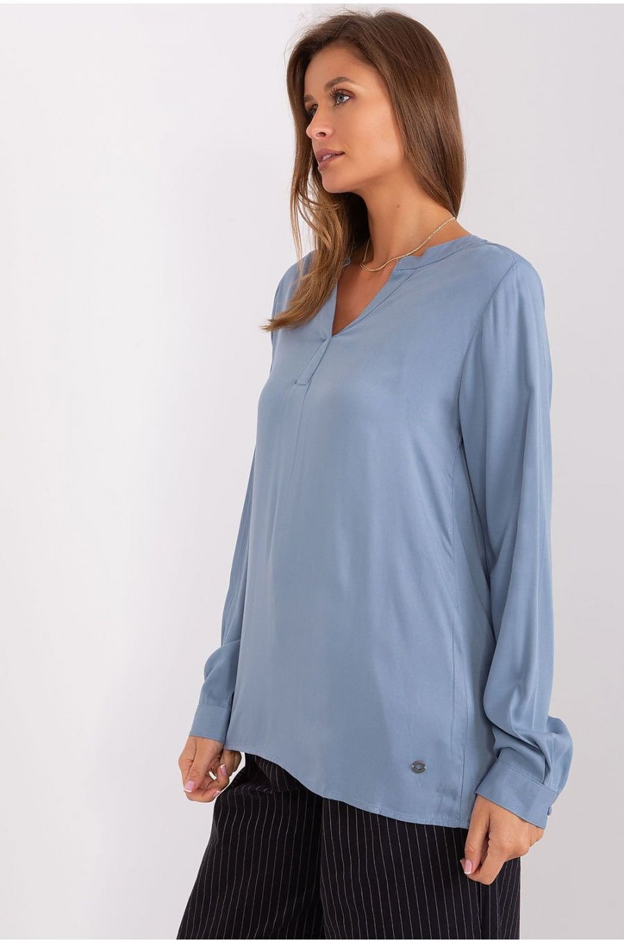 Bluza dama eleganta, din vascoza, bleu, vaporoasa, cu maneca lunga, Summers 2 - jojofashion.ro