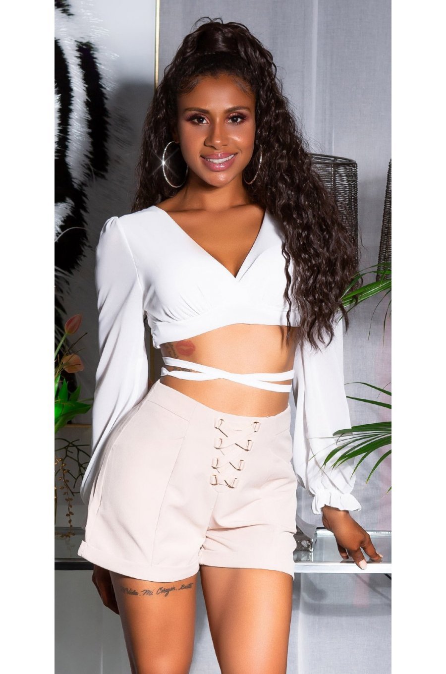 Bluza dama scurta, alba, cu maneca lunga, Aysegul Bluza dama scurta, alba, cu maneca lunga, Aysegul 2 - jojofashion.ro