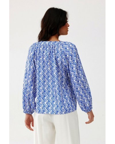 Bluza dama tip tunica, bleu cu print alb, vaporoasa, cu maneca lunga, ClaraR Bluze dama, Bluza dama tip tunica, bleu cu print alb, vaporoasa, cu maneca lunga, ClaraR - jojofashion.ro