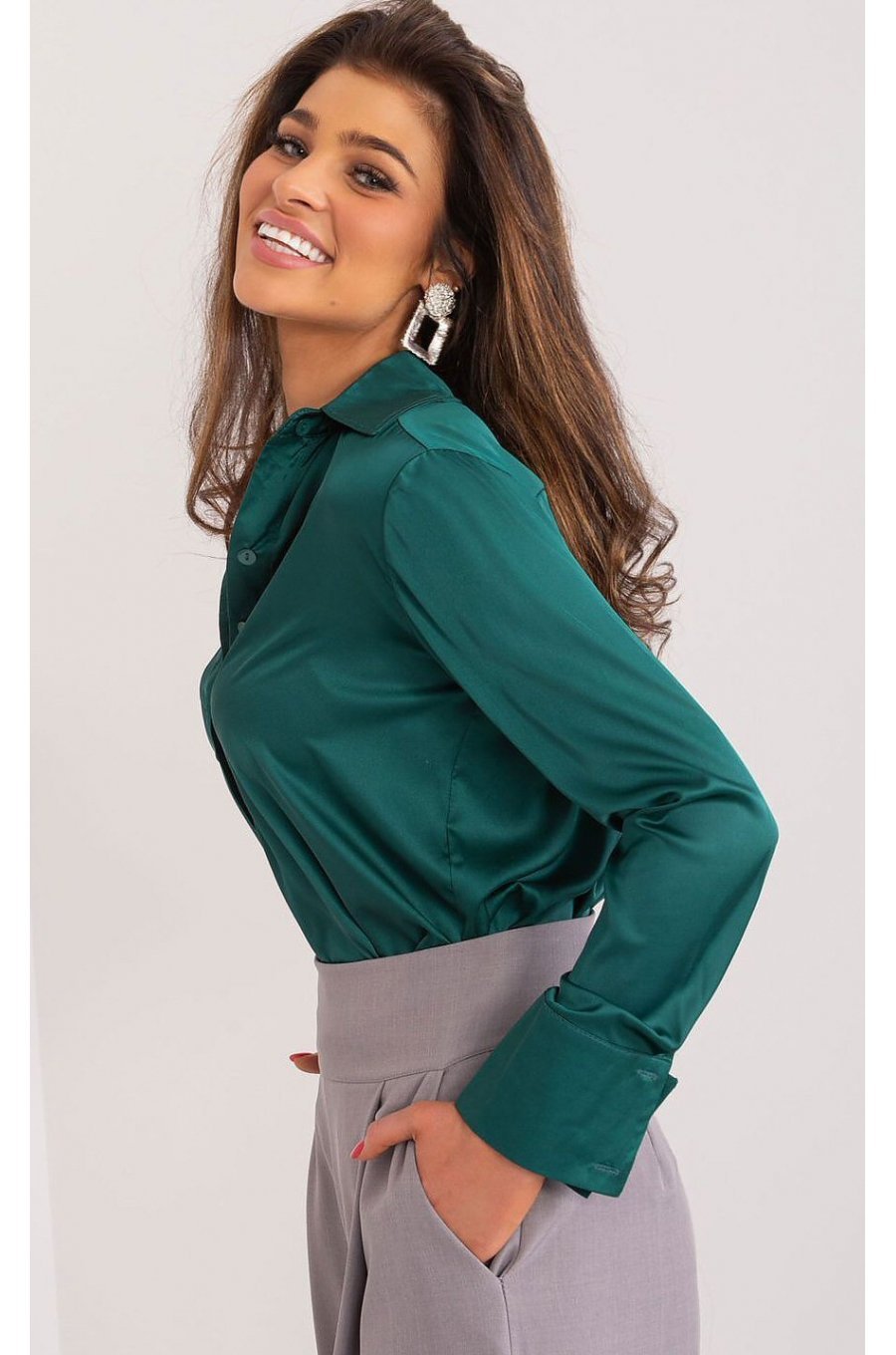 Camasa dama eleganta, din bumbac satinat, verde smarald, Ludmilla Camasa dama eleganta, din bumbac satinat, verde smarald, Ludmilla 4 - jojofashion.ro