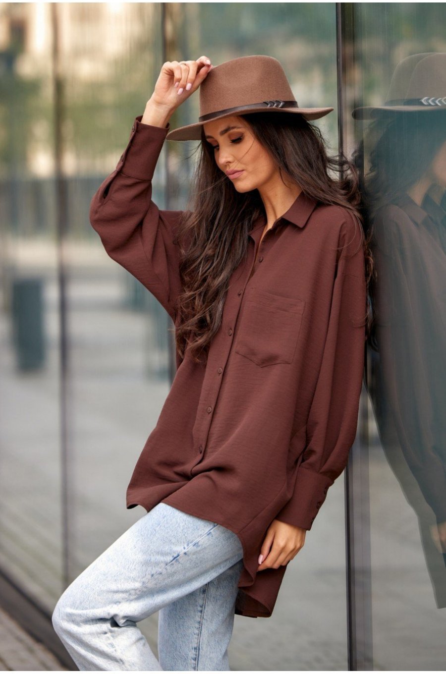 Camasa dama oversize, maro, cu maneca lunga si nasturi, Ayline Camasa dama oversize, maro, cu maneca lunga si nasturi, Ayline 2 - jojofashion.ro