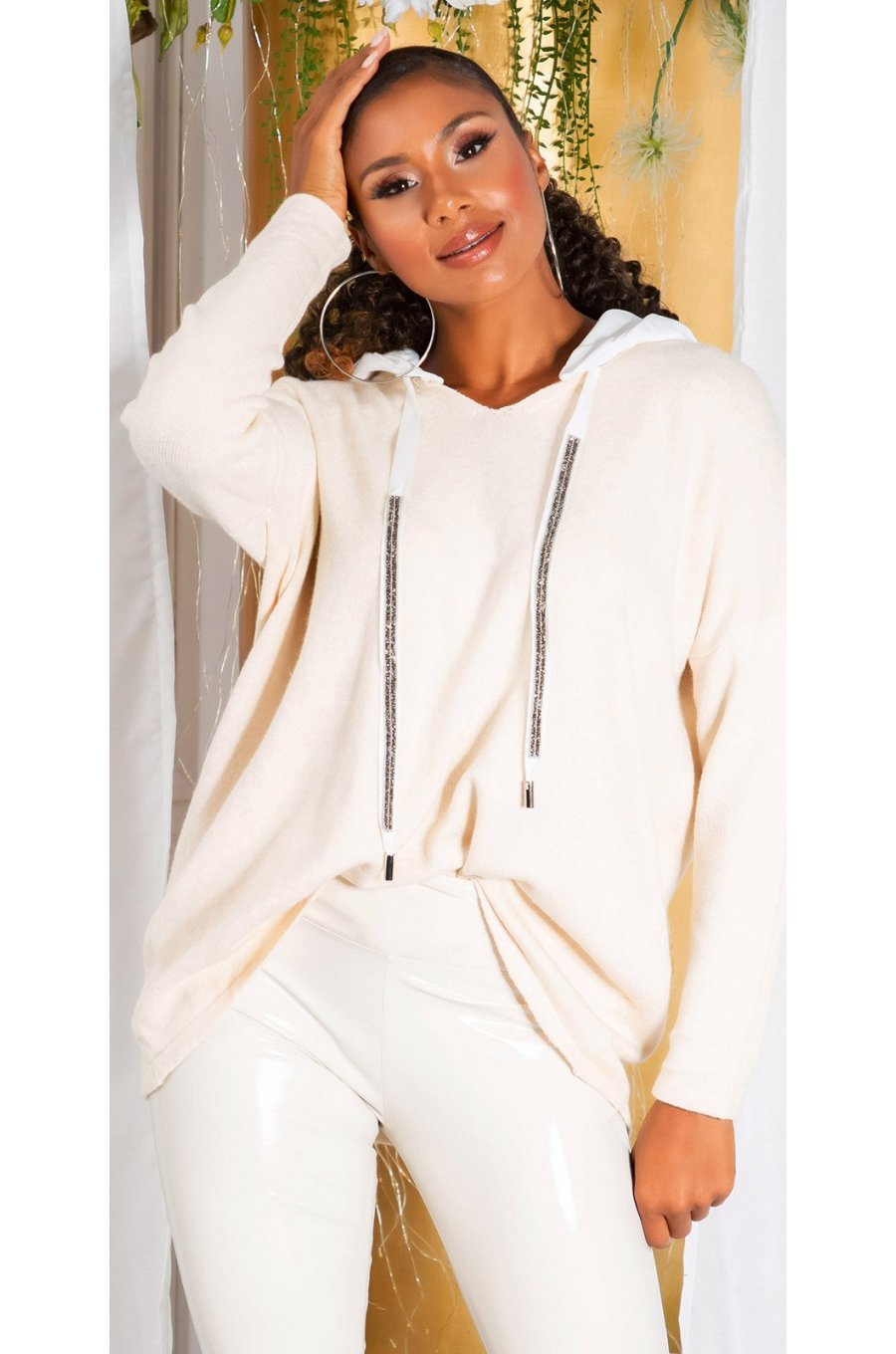 Pulover dama casual bej oversize cu gluga Lassiger Pulover dama casual bej oversize cu gluga Lassiger 1 - jojofashion.ro